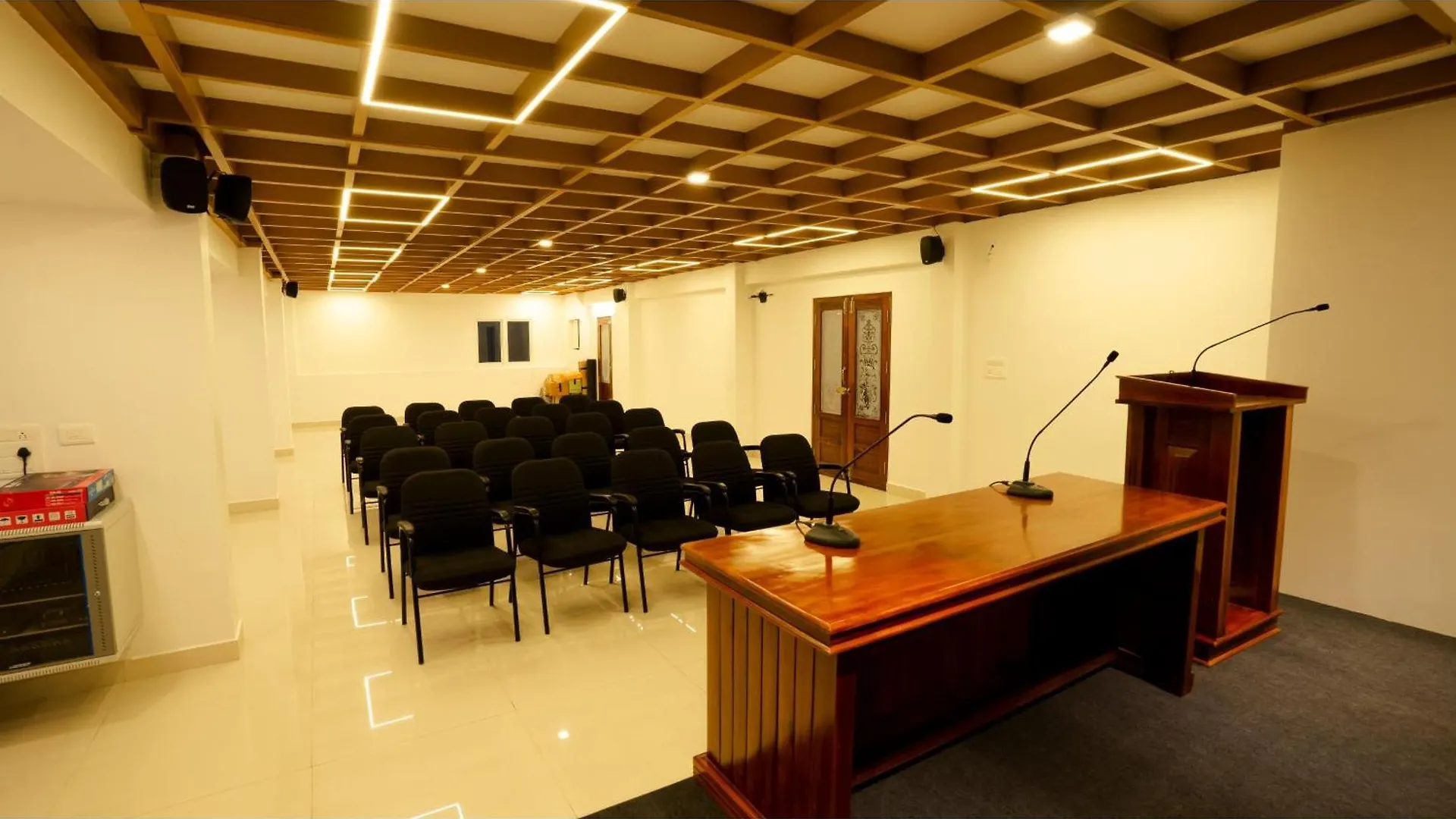Carmel Top Munnar Hotel